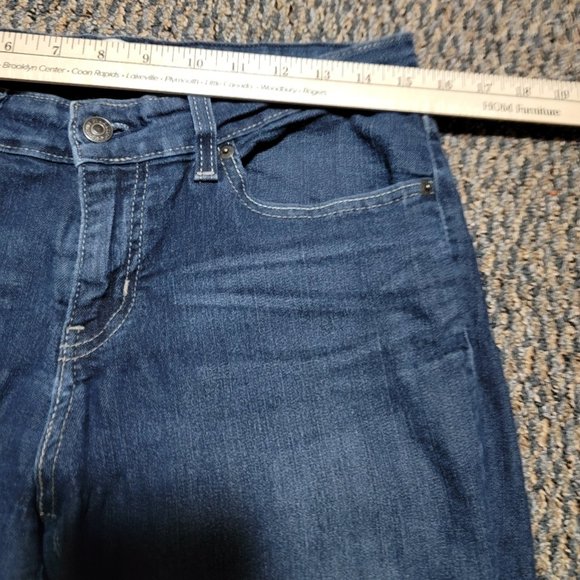 Levi Signature Modern Bootcut Size 12 Denim - Picture 16 of 16